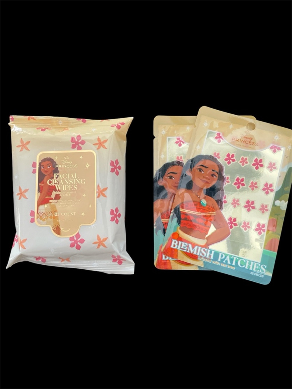 Disney Princess Facial Cleansing Wipes & Blemish Patches - Moana Pink Floral